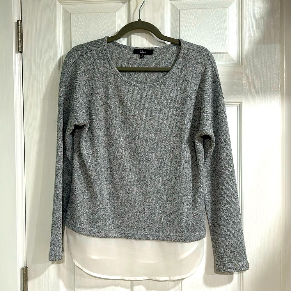 Lulu’s Grey Sweater Top